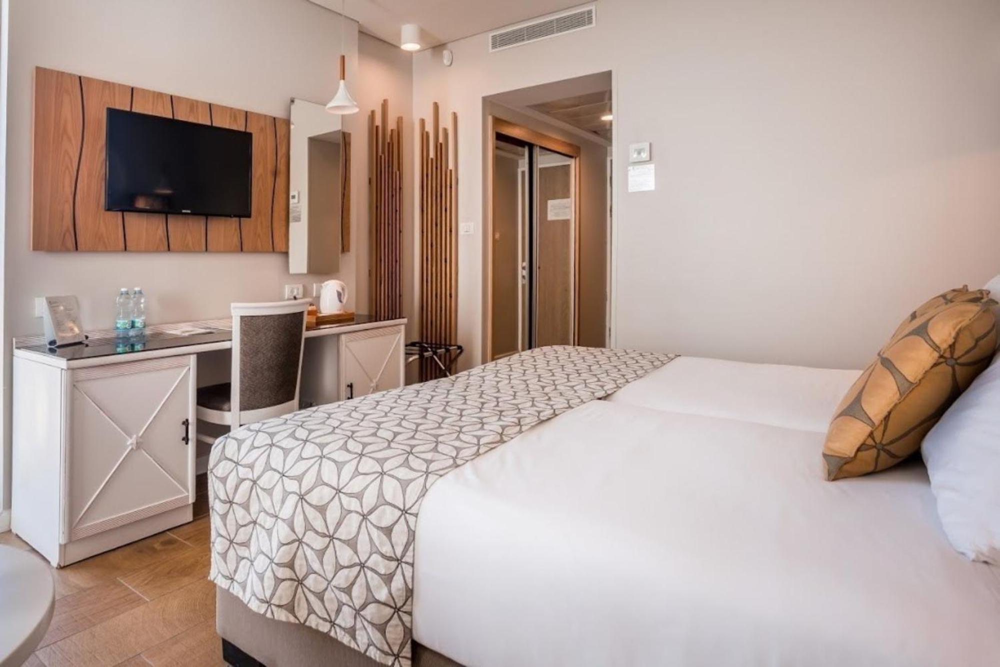 Lavi Kibbutz Hotel Bilik gambar